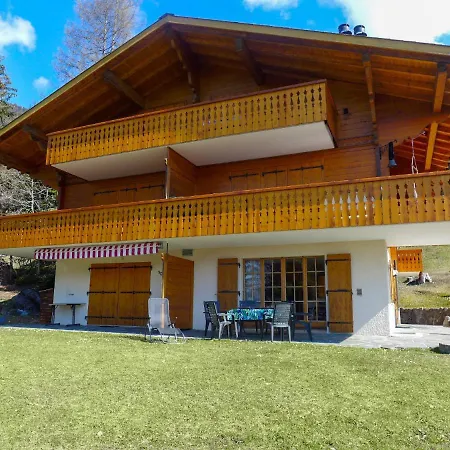 Aiguilles Dorees Iii-2 By Interhome شقة